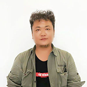 李威雄 李威雄