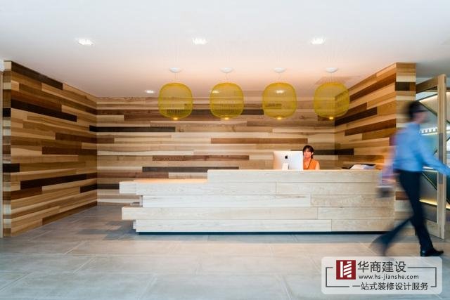 公司前台装修该怎么设计，广州办公室前台装饰